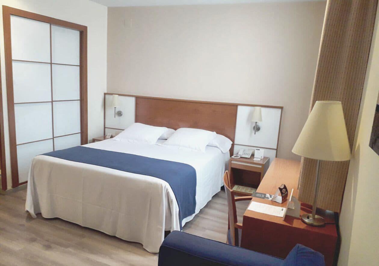 Hotel Rh Sorolla Centro Valence Extérieur photo