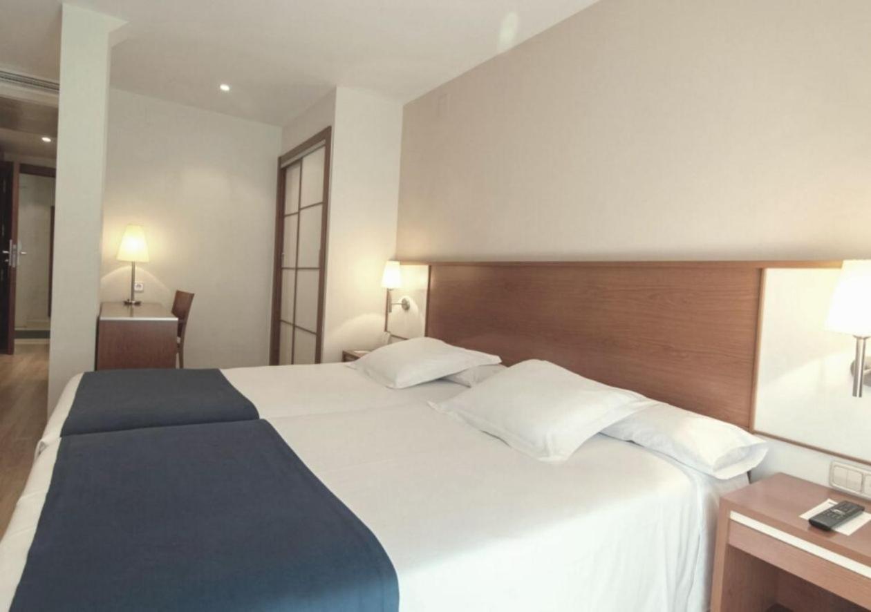 Hotel Rh Sorolla Centro Valence Extérieur photo