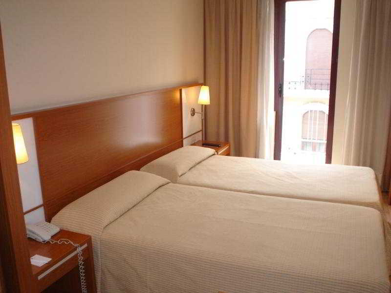 Hotel Rh Sorolla Centro Valence Extérieur photo