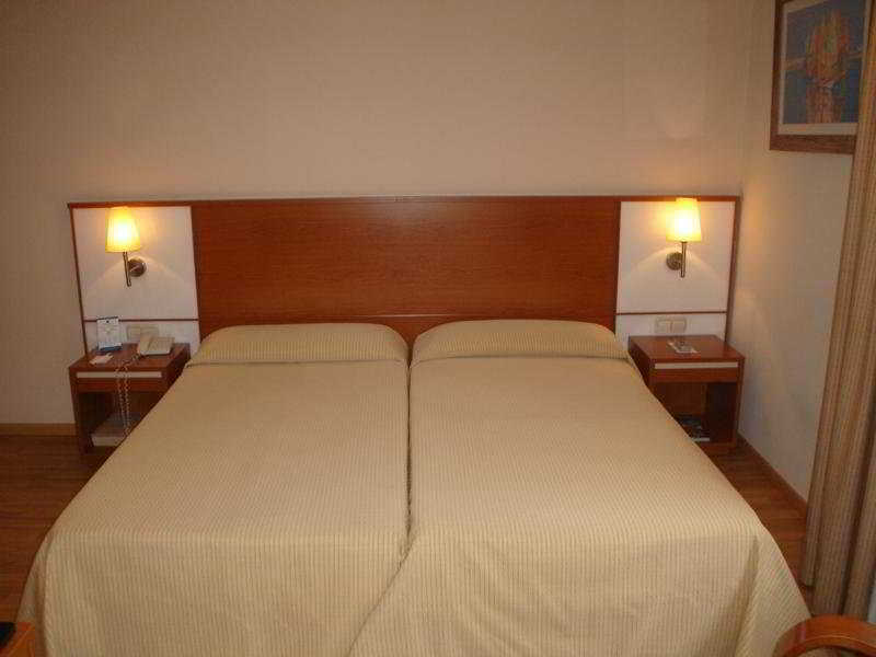 Hotel Rh Sorolla Centro Valence Extérieur photo